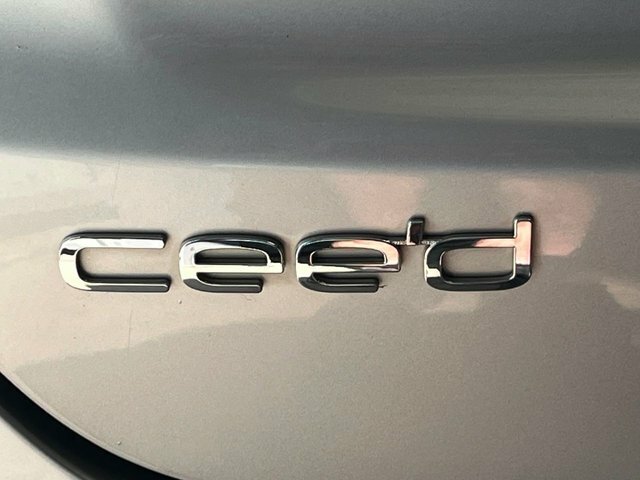 Kia Ceed 1.6 Crdi Ecodynamics 3 Sportswagon Manu Silver #6