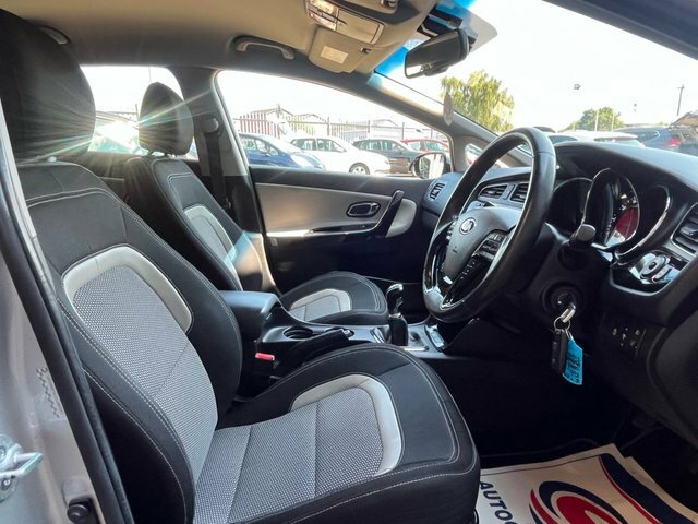 Kia Ceed 1.6 Crdi Ecodynamics 3 Sportswagon Manu Silver #4