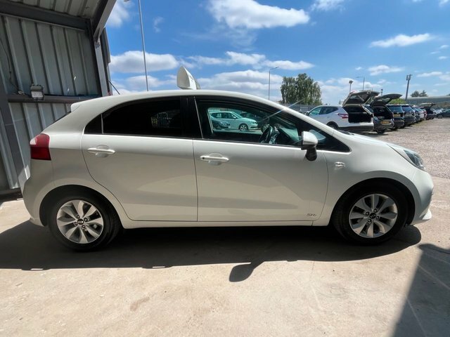 Kia RIO 1.25 Sr7 Hatchback Euro 6 84 Bh White #6