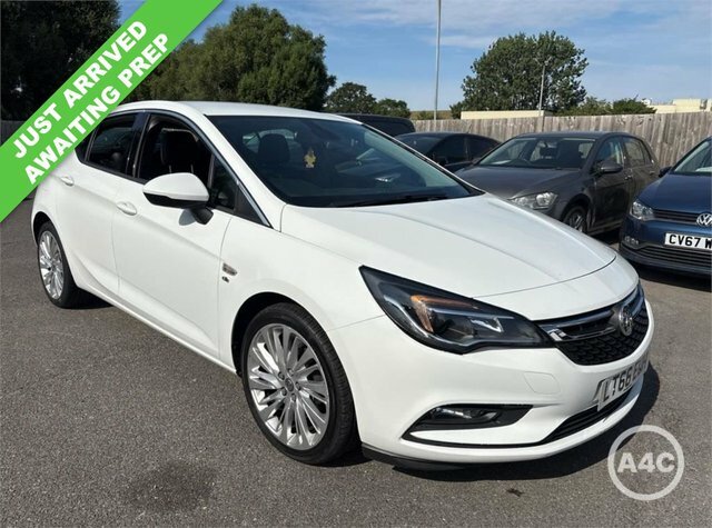 Vauxhall Astra 1.4I Turbo Elite Nav Hatchback E White