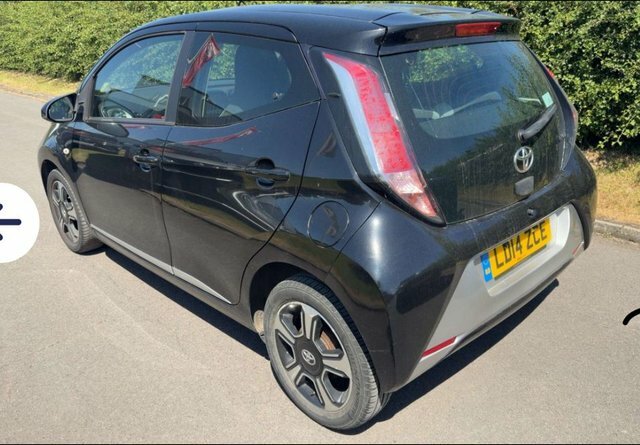 Toyota Aygo 1.0 Vvt-i X-clusiv Hatchback X-shift Eu Black #2