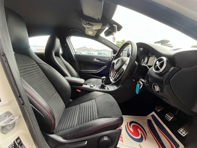 Mercedes-Benz A Class 1.5 A180 Cdi Amg Sport Hatchback WF15XXE White #4