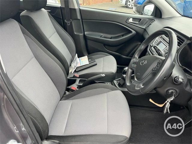 Hyundai I20 1.2 Se Hatchback Euro 6 84 Ps Grey #4