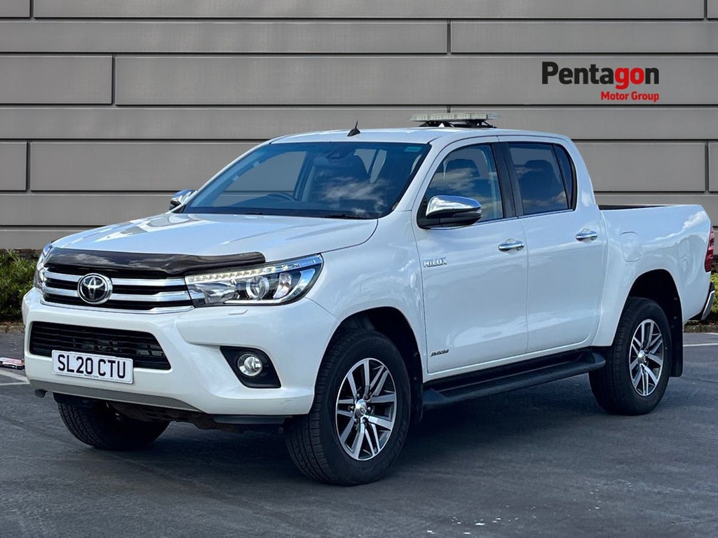Toyota HILUX 2.4 D Invincible Pickup Double Cab M SL20CTU White #3