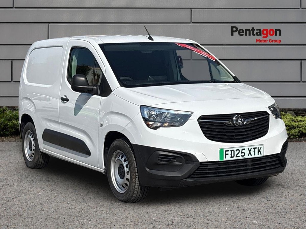 Vauxhall Combo-e Life 2300 50Kwh Prime Panel Van L1 7 White