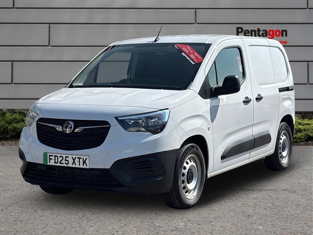 Vauxhall Combo-e Life 2300 50Kwh Prime Panel Van L1 7 White #3