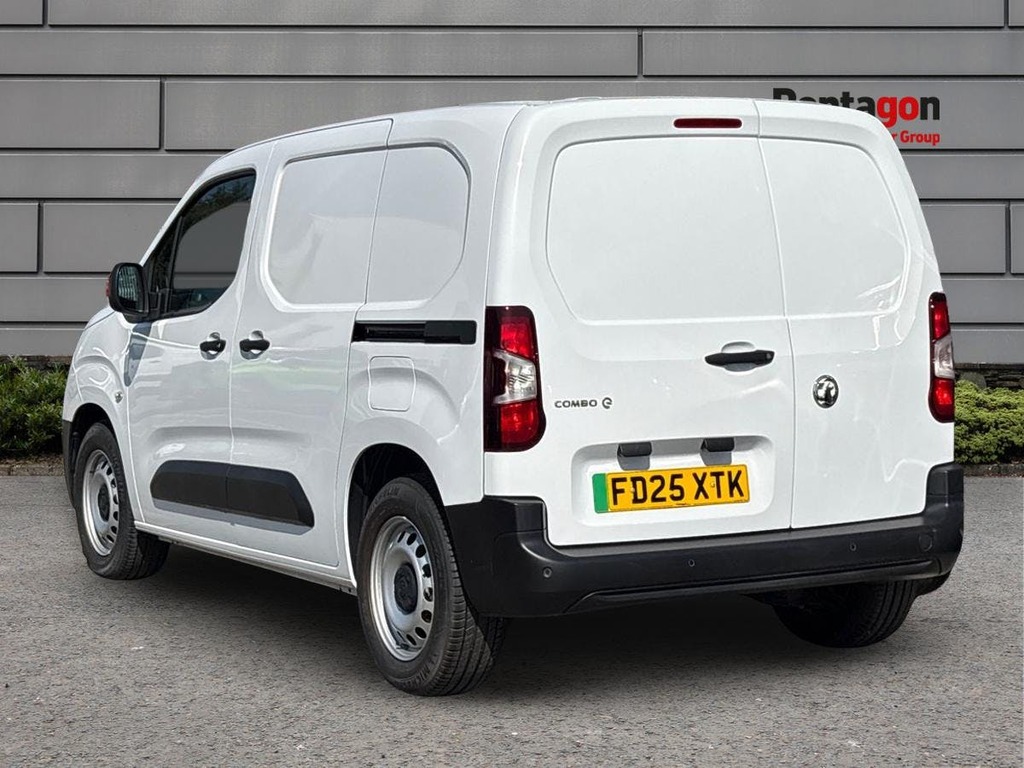 Vauxhall Combo-e Life 2300 50Kwh Prime Panel Van L1 7 White #2