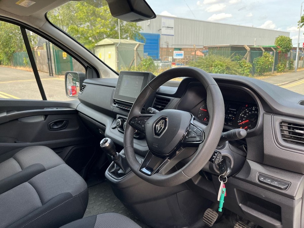 Renault Trafic 2.0 Dci Blue Ll30 Advance Panel Van Man MD24PMU White #5