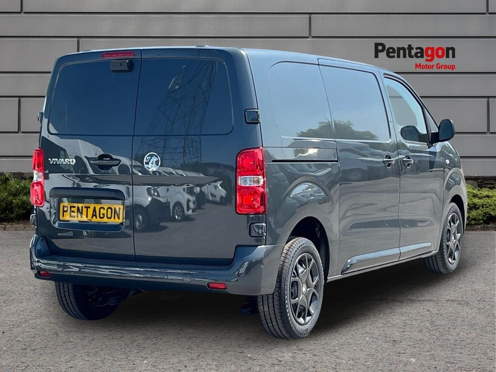 Vauxhall Vivaro 1.5 Pro M Panel Van 6Dr Swb Euro 6 ME26FXT Grey #4