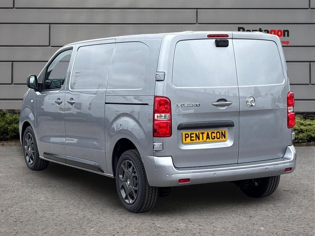 Vauxhall Vivaro 1.5 Pro M Panel Van 6Dr Swb Euro 6 ME26FWW Grey #2
