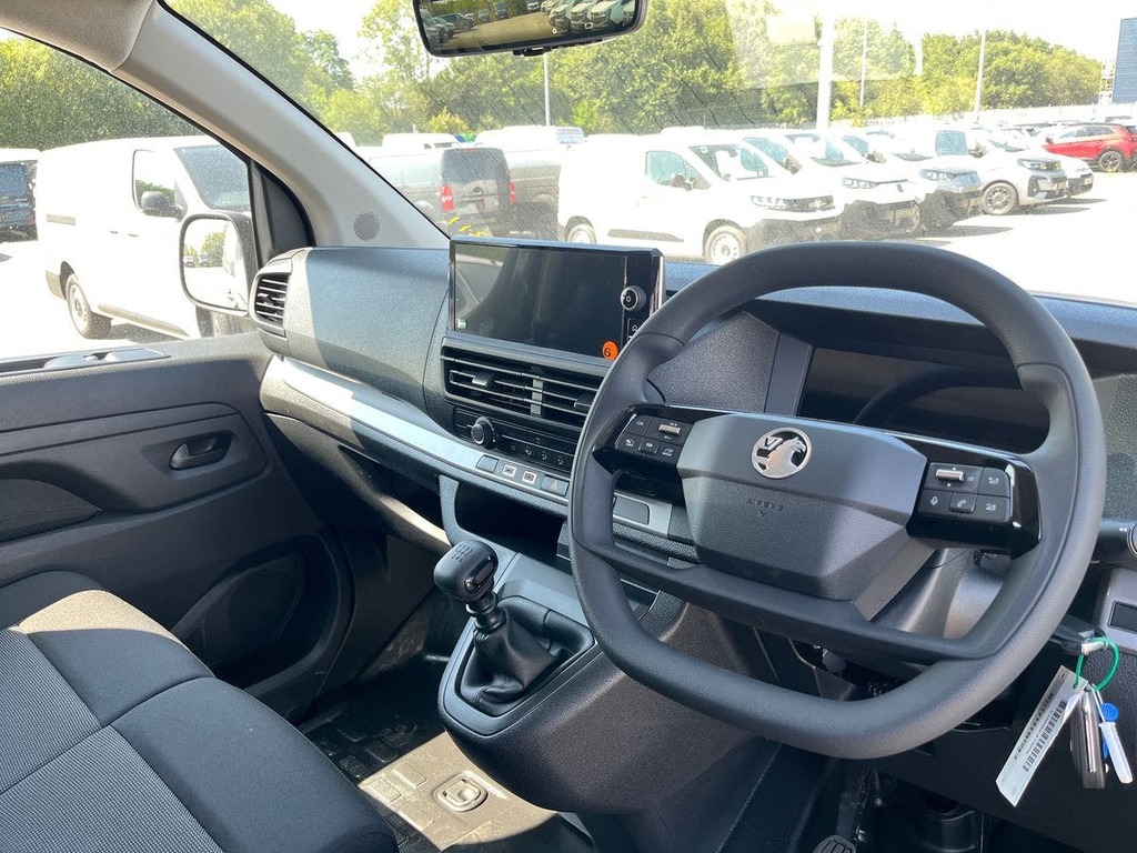 Vauxhall Vivaro 1.5 Pro M Panel Van 6Dr Swb Euro 6 ME26FXJ Grey #5