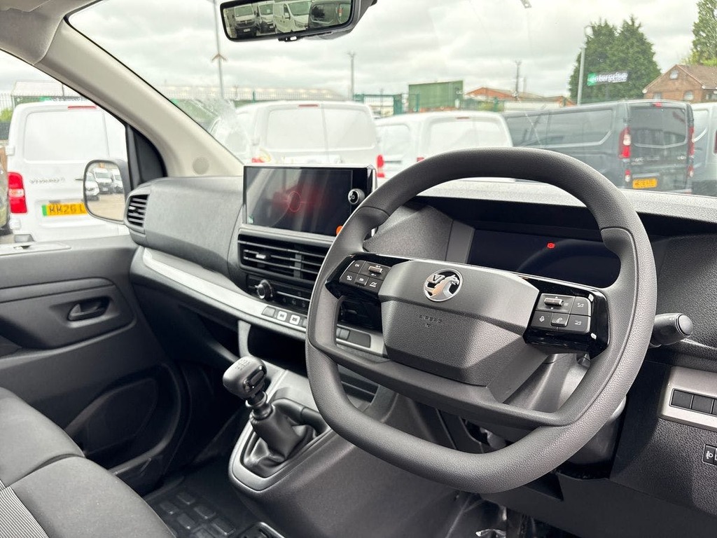 Vauxhall Vivaro 1.5 Pro M Panel Van 6Dr Swb Euro 6 ME26FWV Grey #5