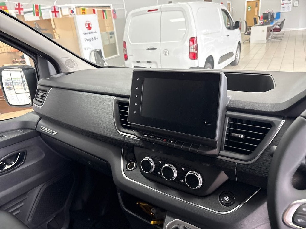 Renault Trafic 2.0 Dci Blue Ll30 Graphite Edition Panel Van D ME26AYZ Grey #6
