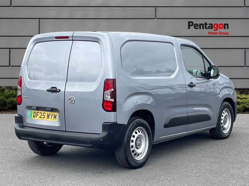 Vauxhall Combo-e Life 2300 50Kwh Dynamic Panel Van L1 DF25WYM Grey #4