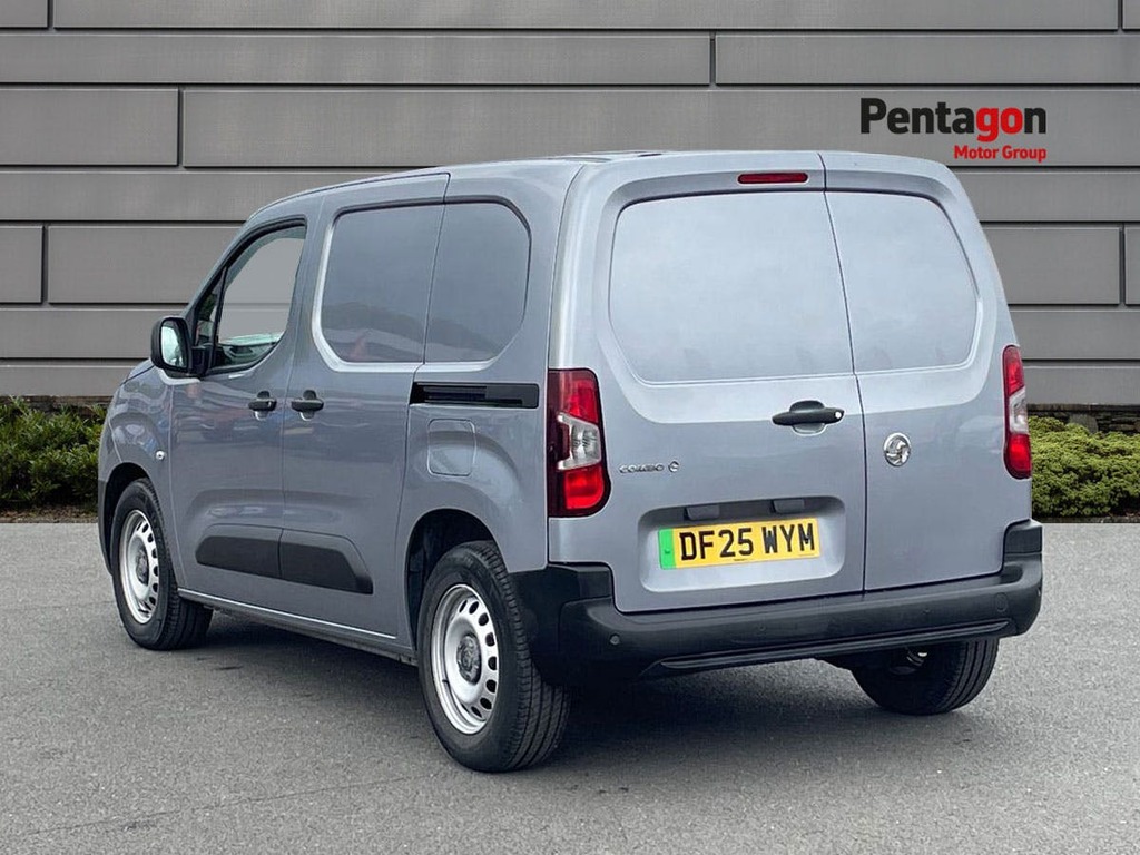 Vauxhall Combo-e Life 2300 50Kwh Dynamic Panel Van L1 DF25WYM Grey #2