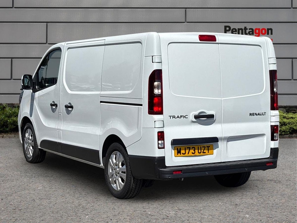 Renault Trafic 2.0 Dci Blue Sl30 Extra Panel Van Manua MJ73UZT White #2