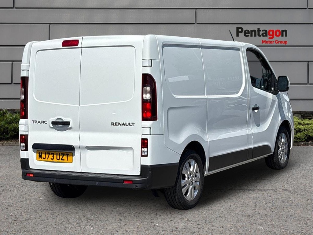 Renault Trafic 2.0 Dci Blue Sl30 Extra Panel Van Manua MJ73UZT White #4