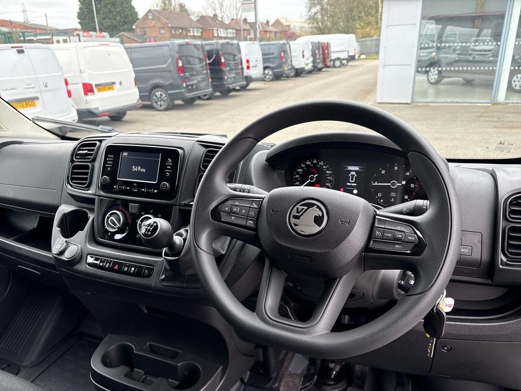 Vauxhall Movano F3500 Prime Biturbo Hd L3 White #18