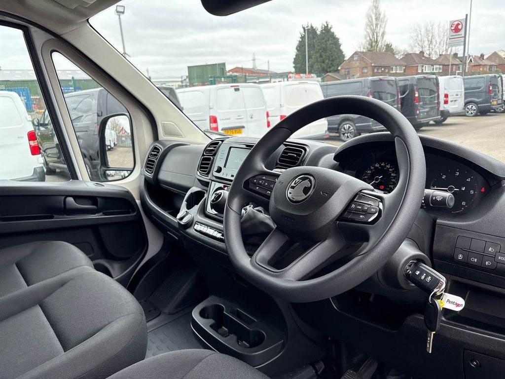 Vauxhall Movano 2.2 Cdti 3500 Biturbo Prime Panel Van M White #5