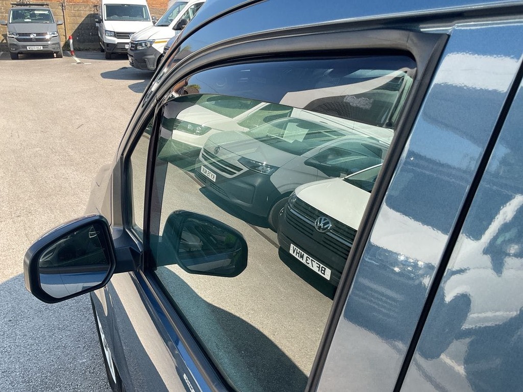 Ford Transit Connect 200 Tdci 120 L1h1 Limited Swb Low Roof 20519 Silver #17