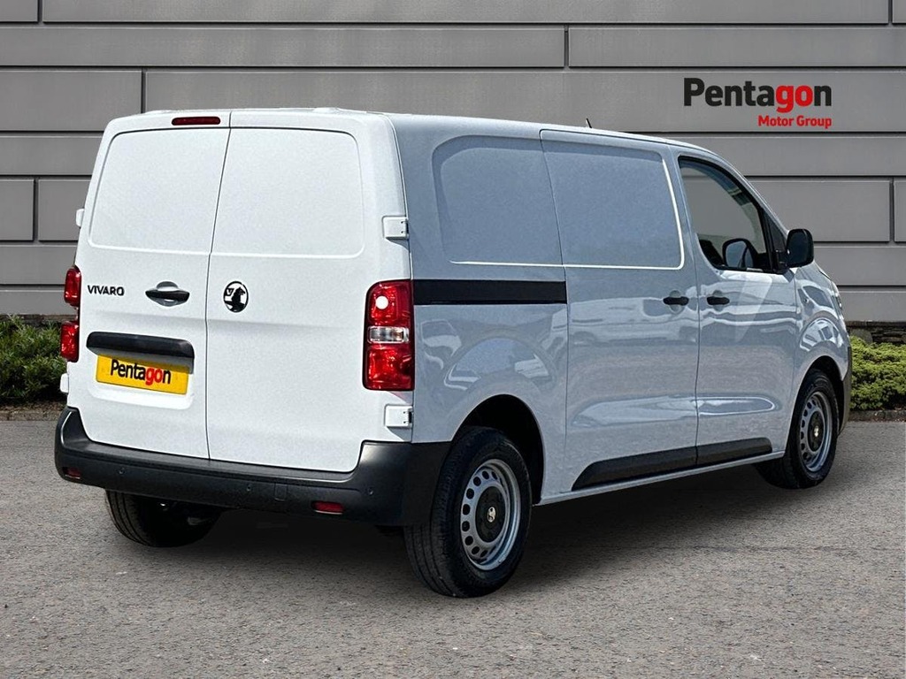 Vauxhall Vivaro 2.0 Turbo D Prime M Panel Van 6Dr Sw White #4