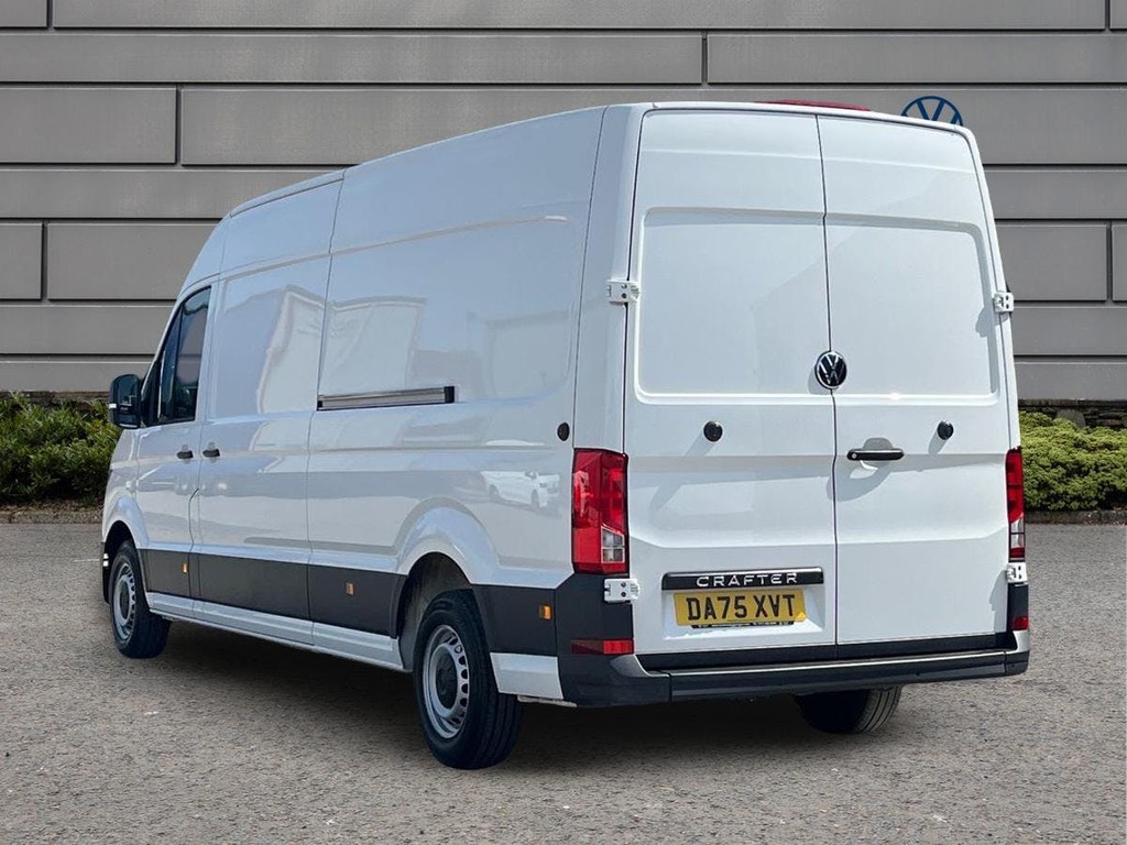 Volkswagen Crafter 2.0 Tdi Cr35 Commerce Plus Panel Van Ma DA75XVT White #2