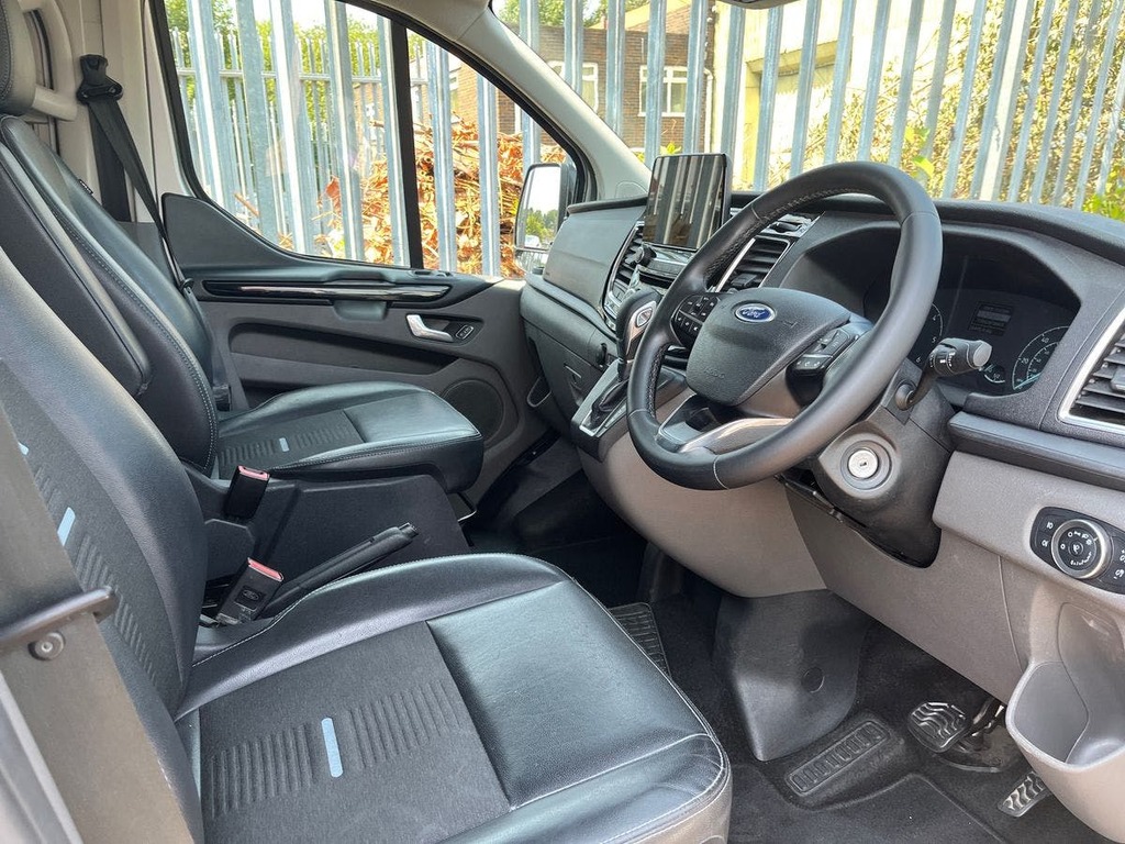 Ford Transit Custom 2.0 320 Ecoblue Active Crew Van Double Cab Die SM72BTF Silver #5