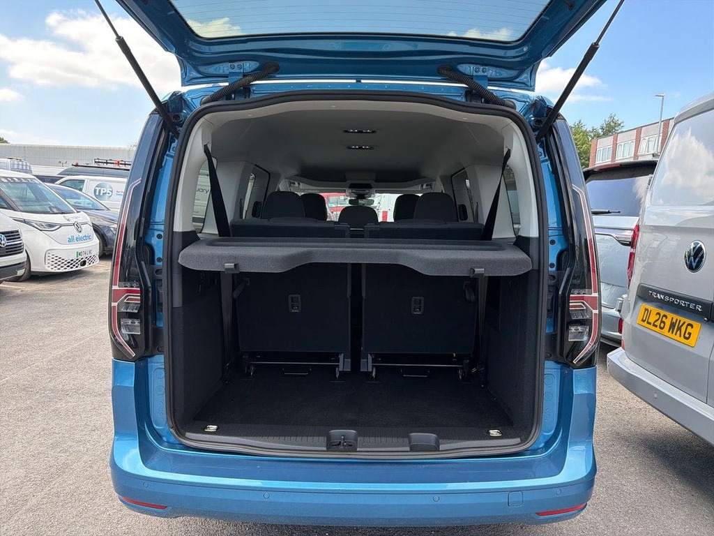 Volkswagen Caddy Maxi Life 2.0 Tdi 122 Life Dsg Grey #10