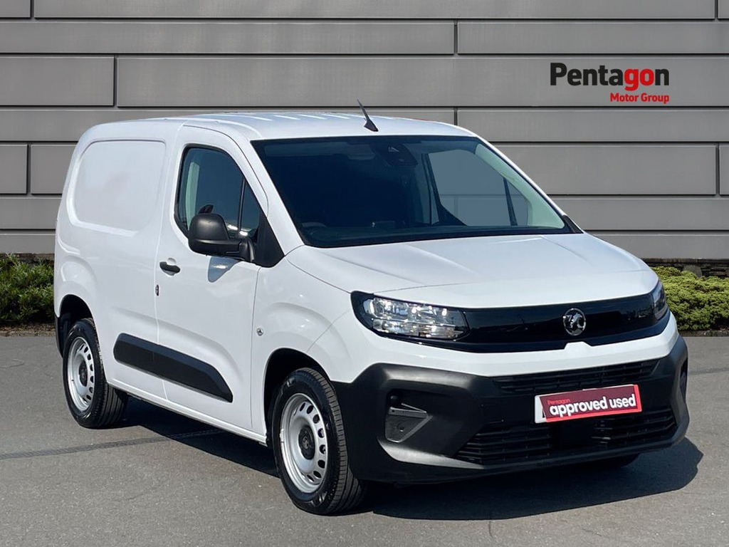 Vauxhall Combo 1.5 Turbo D 2300 Prime Panel Van White