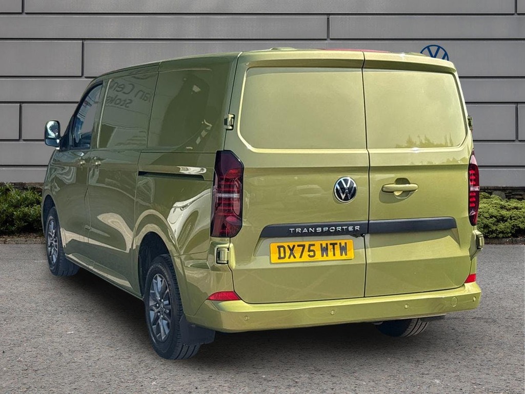 Volkswagen Transporter 2.0 Tdi T28 Commerce Pro Panel Van Manu DX75WTW Green #2