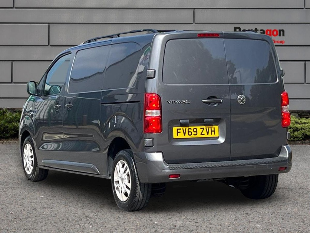 Vauxhall Vivaro 2.0 Turbo D 3100 Sportive Panel Van Man FV69ZVH Grey #2