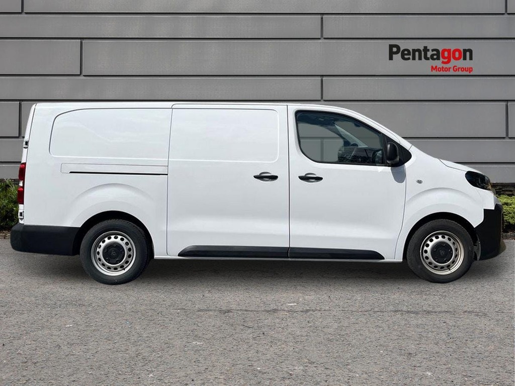 Peugeot E-Expert 75Kwh Professional Standard Panel Van 6Dr  #11