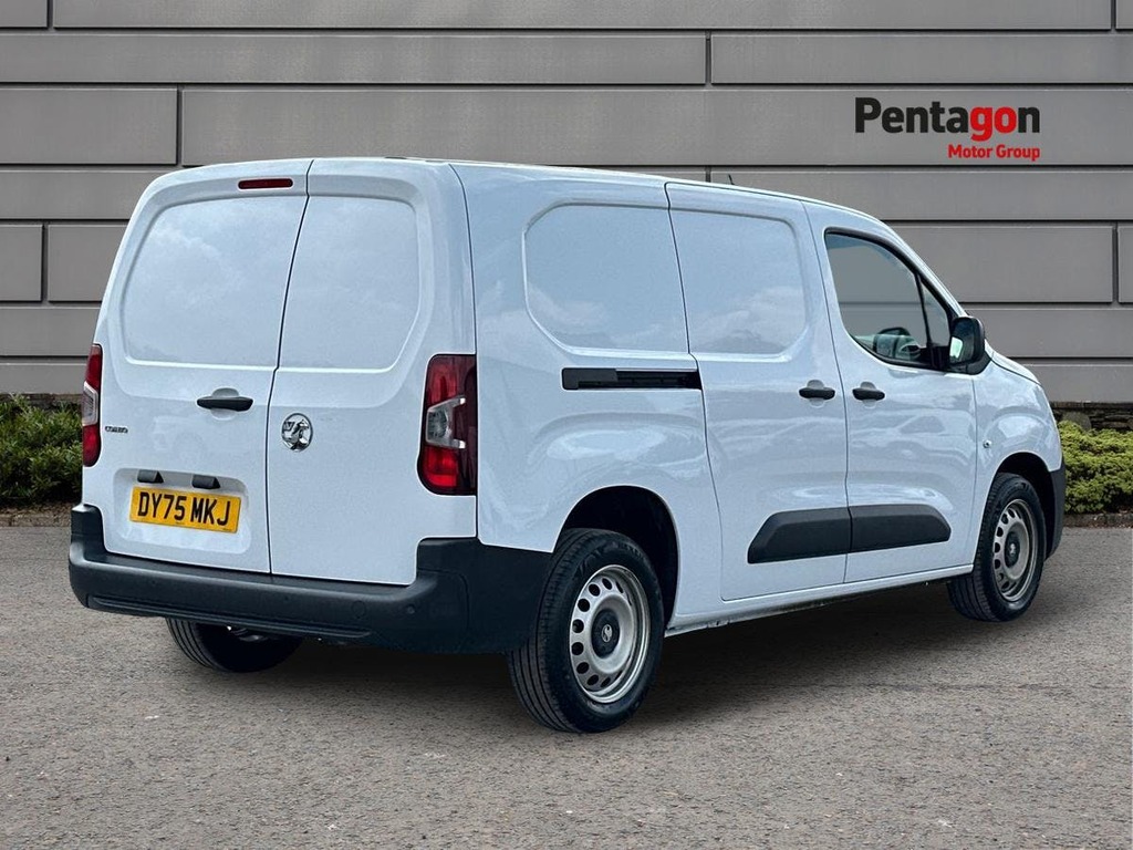 Vauxhall Combo Crg H1 2300 1.5 Tb D 100Ps Prime White #4