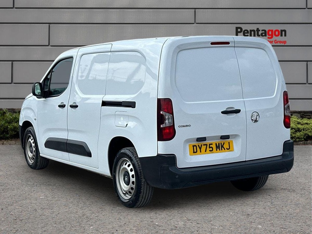 Vauxhall Combo Crg H1 2300 1.5 Tb D 100Ps Prime White #2