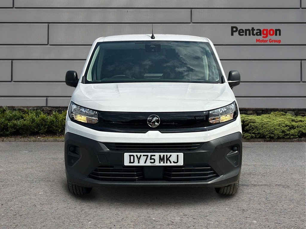 Vauxhall Combo Crg H1 2300 1.5 Tb D 100Ps Prime White #13