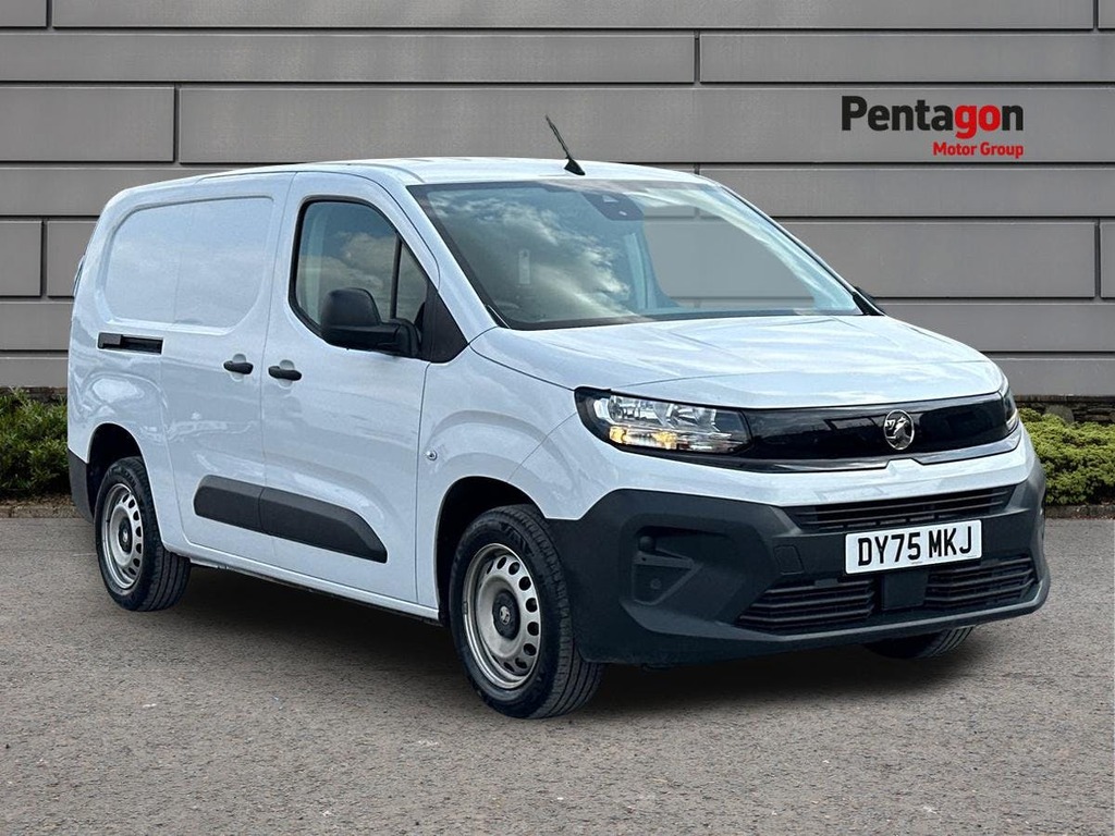 Vauxhall Combo Crg H1 2300 1.5 Tb D 100Ps Prime White #1