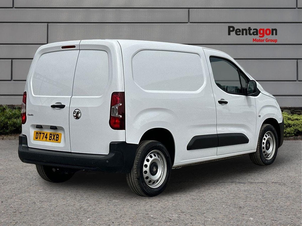 Vauxhall Combo 1.5 Turbo D 2300 Prime Panel Van White #4