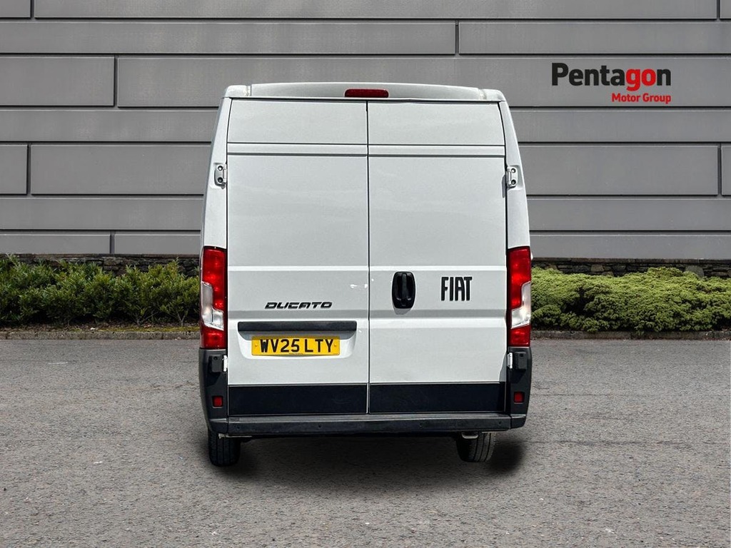 Fiat Ducato 35 Van 2.2 White #14