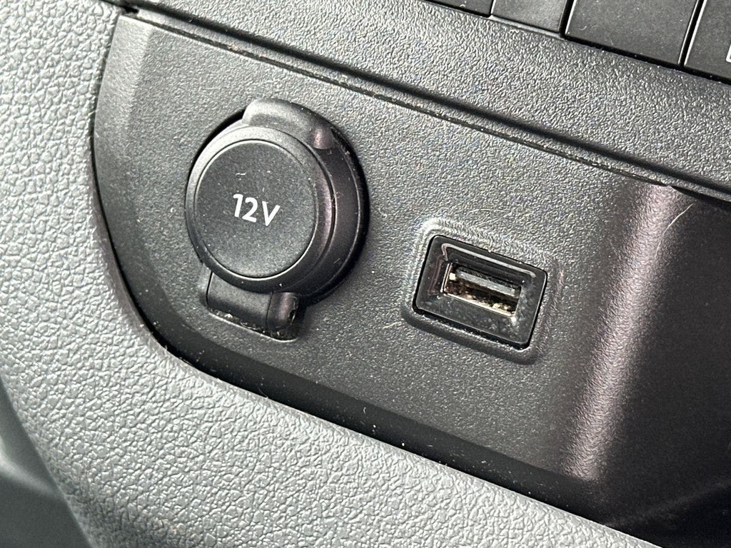 Vauxhall Vivaro 2900 1.5D 100Ps Dynamic H1 Van White #17