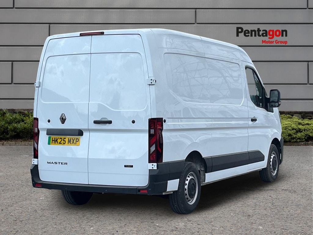 Renault Master E Tech Mm35 87Kwh Advance Panel Van A White #4