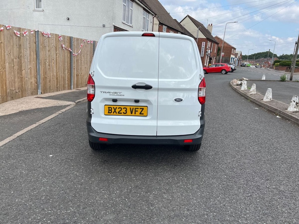 Ford Transit Courier Ford 1.5 Tdci Leader Van 6 Speed Silver #36