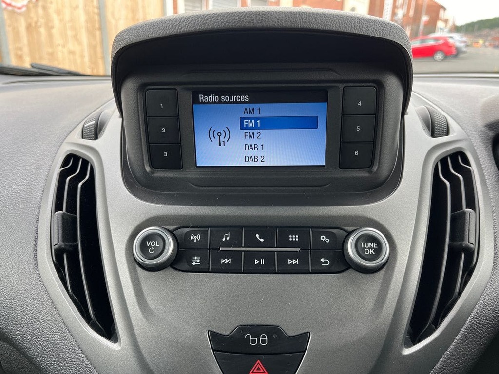 Ford Transit Courier Ford 1.5 Tdci Leader Van 6 Speed Silver #16