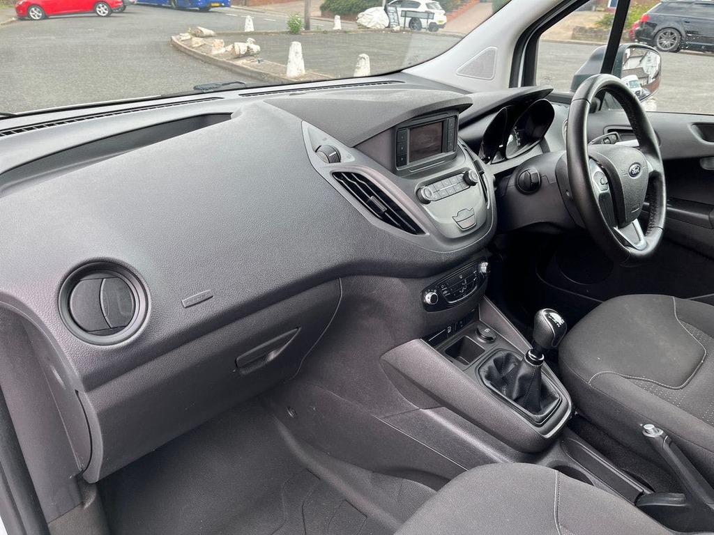 Ford Transit Courier Ford 1.5 Tdci Leader Van 6 Speed Silver #7