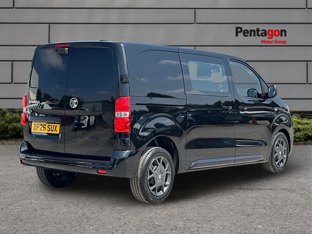Vauxhall Vivaro 2.2 Pro M Crew Van Double Cab 6Dr Swb Black #4
