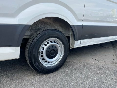 Volkswagen Crafter 2.0 Crafter Cr35 YD20ZKH White #4