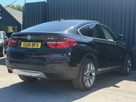BMW X4 2.0 X4 Xdrive Black #3