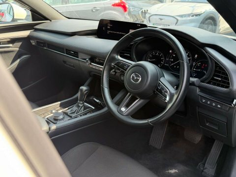 Mazda 3 2.0 Mazda3 Centre-line FV24OYH White #5