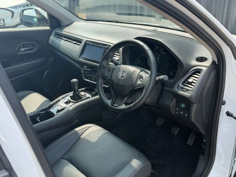 Honda Hr-V 1.5 Hr-v Ex AO20ZNK White #5