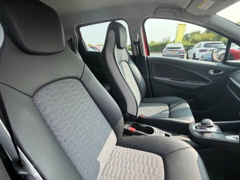 Renault Zoe Zoe Gt Line YK72ZXA Red #6