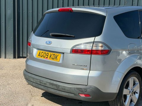 Ford S-Max 2.0L 2.0 Tdci Titanium Mpv 159 Black #25